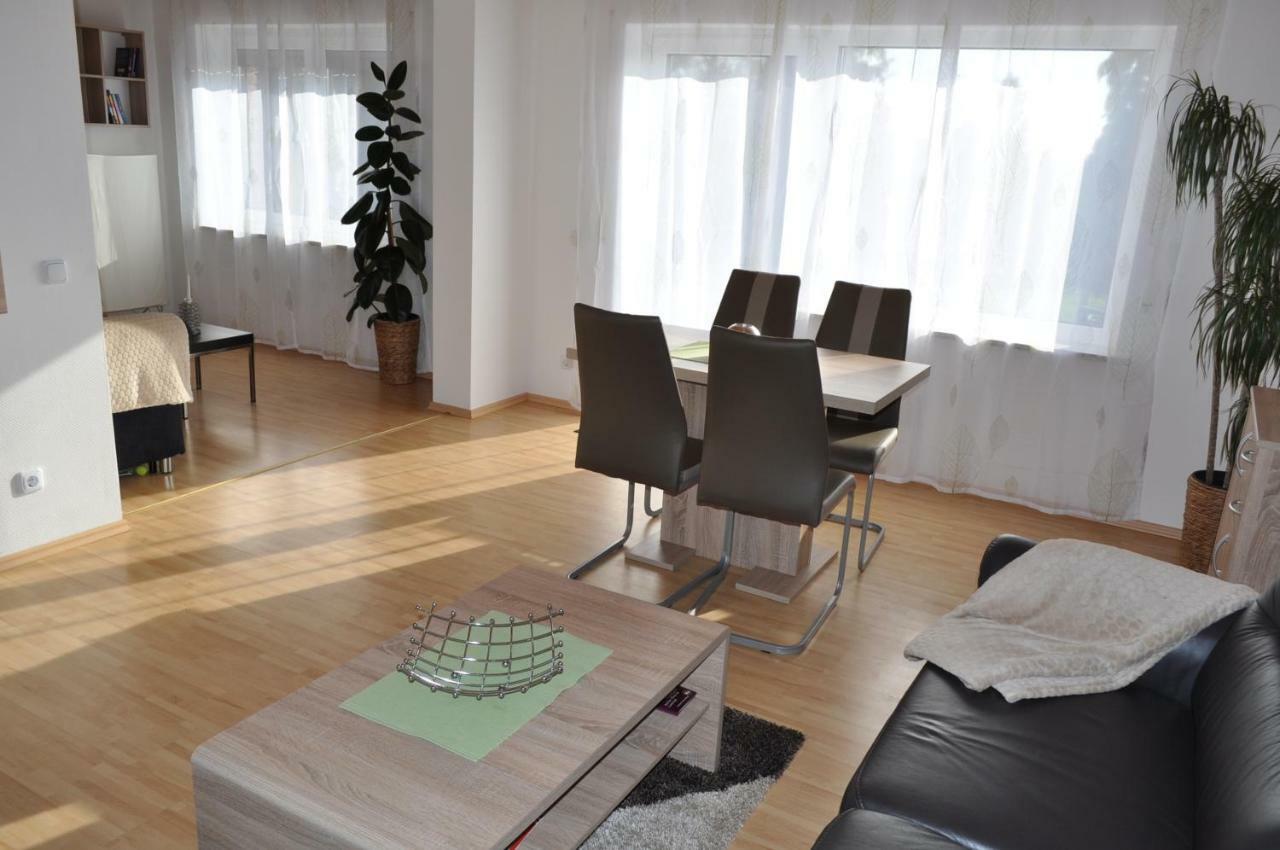 Ferienwohnung Familie Slepitzka Niedenstein Εξωτερικό φωτογραφία